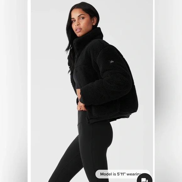 ALO Yoga Black Sherpa Puffer Jacket - Picture 1 of 8